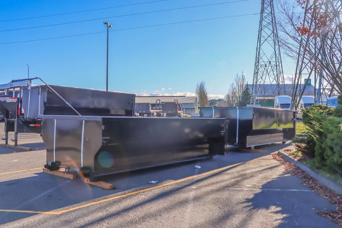 Roll-off dumpster ready for waste disposal at job site for 40 Yard Dumpster Rental in New Albany
